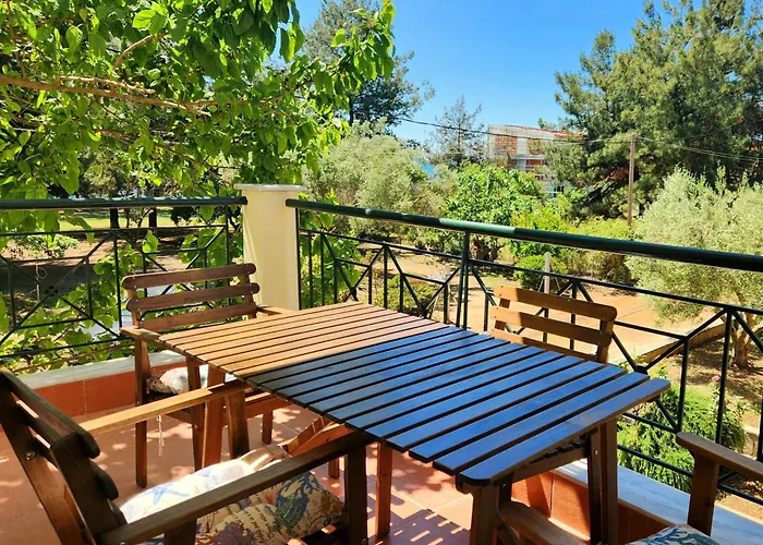 Pine 2 Bedrooms 50 Meters To The Kalyves Polygyrou