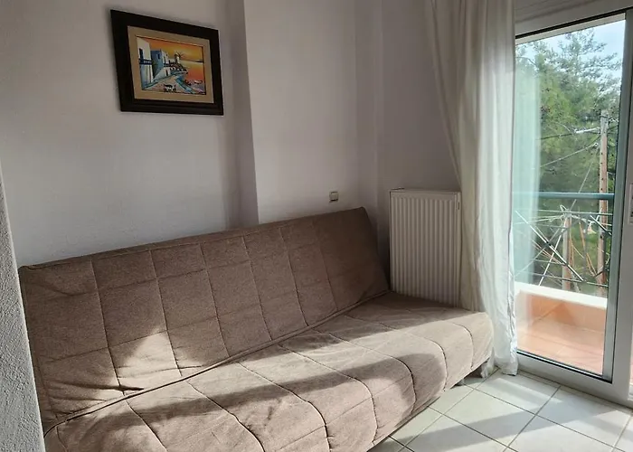 Pine 2 Bedrooms 50 Meters To The *